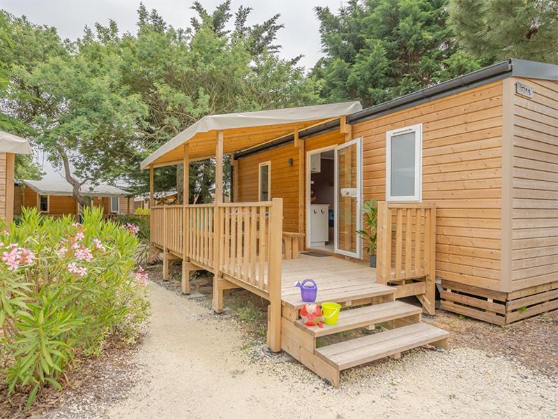 Camping Les Grenettes Sainte-Marie-de-Re Exterior photo